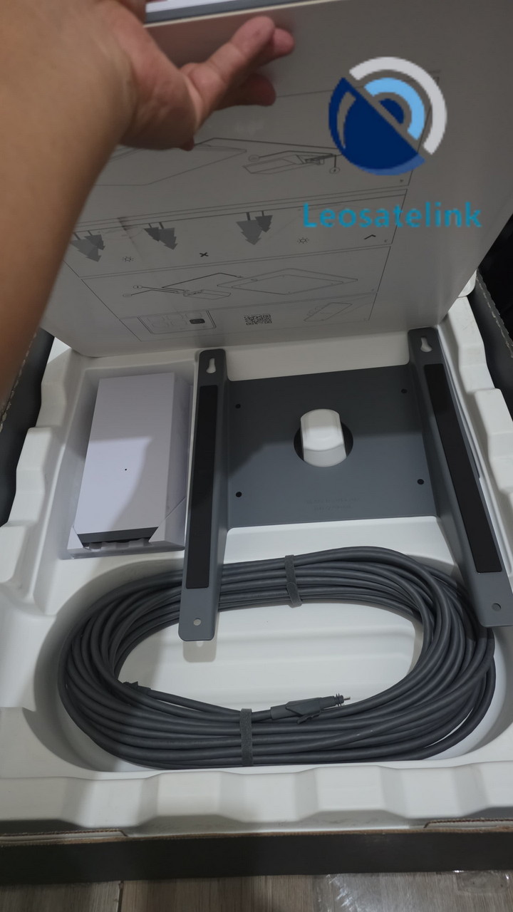 Starlink Flat High Performance Unboxing